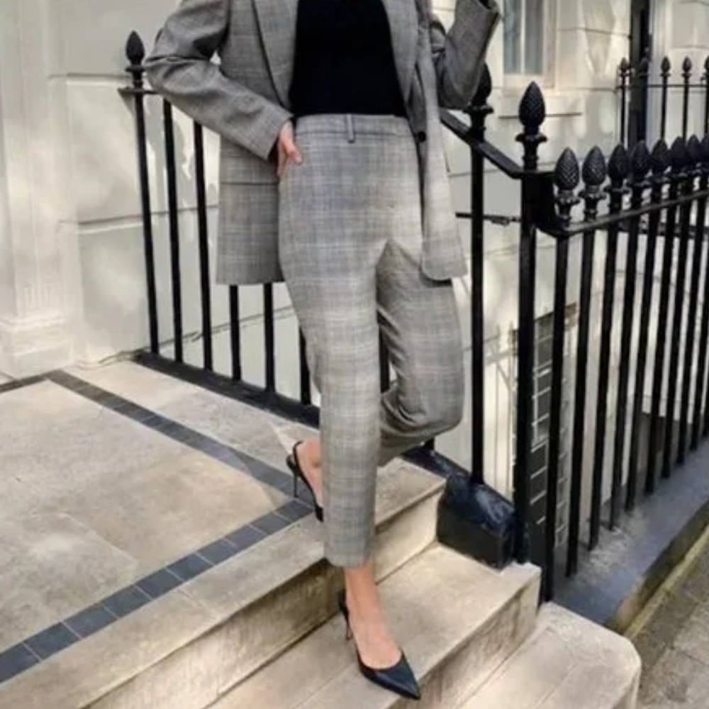 Aritzia Babaton Gray Plaid Quentin Crop Ankle Trouser Dress Pants - Sz 0